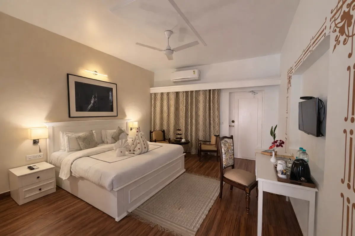 Rooms in Rishikesh near river Ganga and Ramjhula